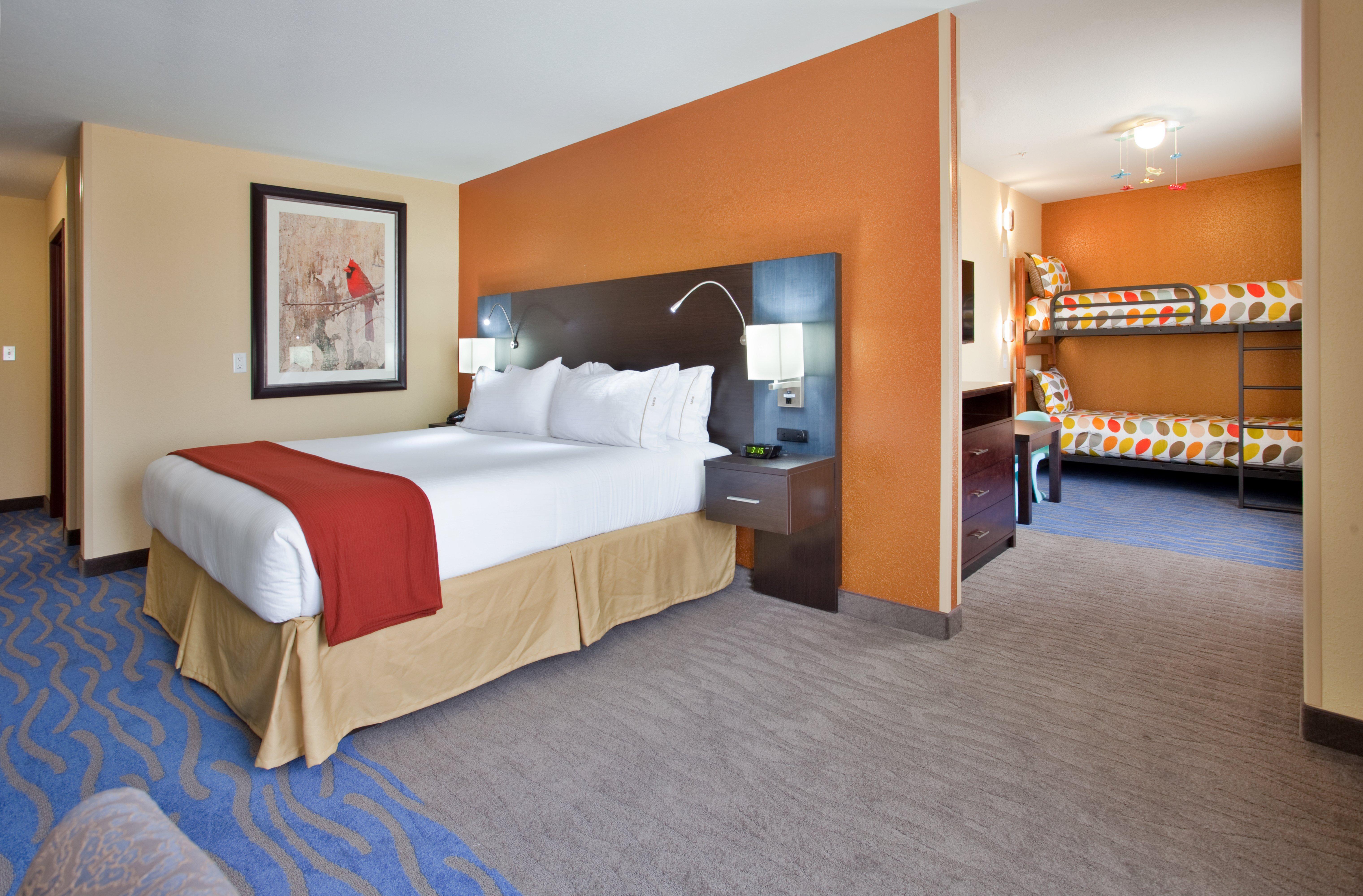 Holiday Inn Express & Suites St Louis Airport By Ihg Woodson Terrace Buitenkant foto